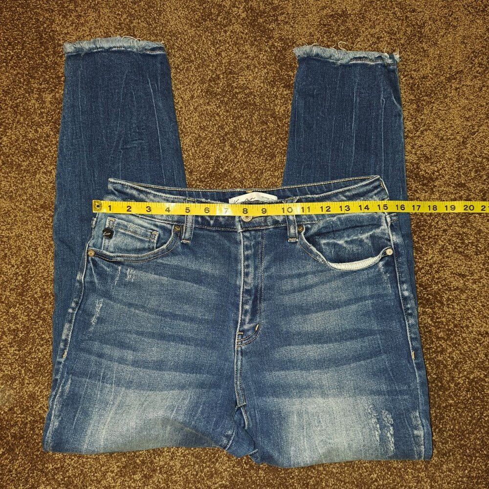 Kancan Estilo Denim Tapered Jeans Size 28 Distressed Blue Mid Rise Raw Hem - Picture 4 of 9